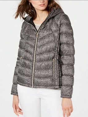 Micheal kors size xl